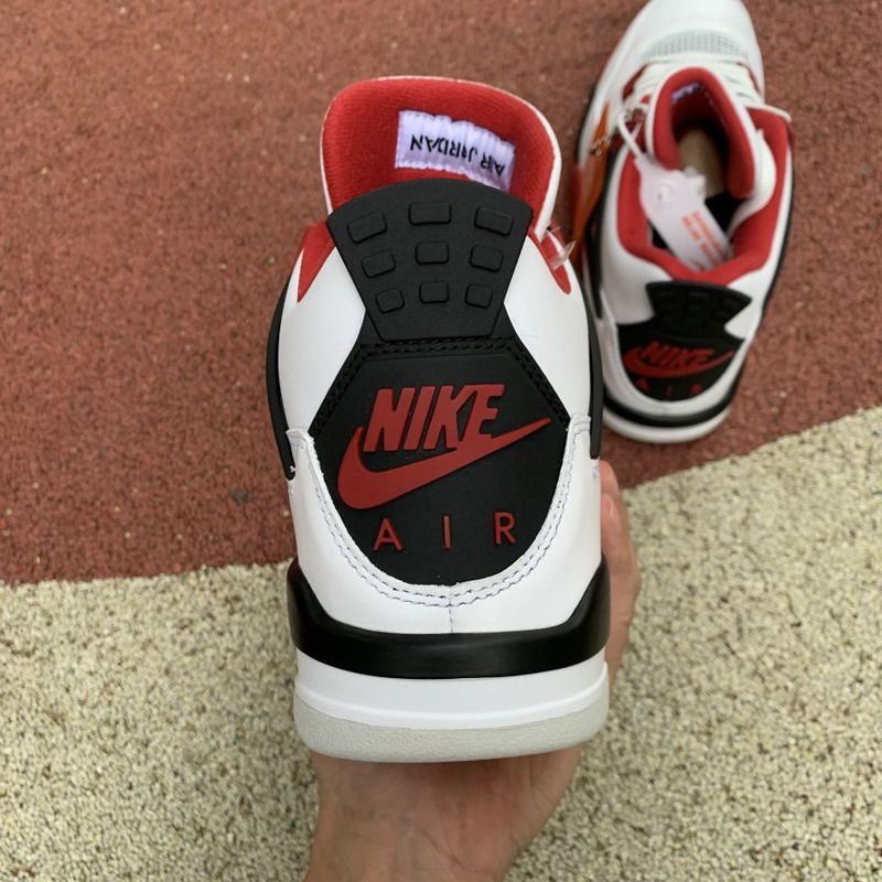 Jordan Air 4 Retro Fire Red (2020)