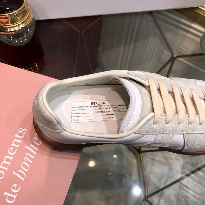 ma*s*n Ma*i*la low top sneaker