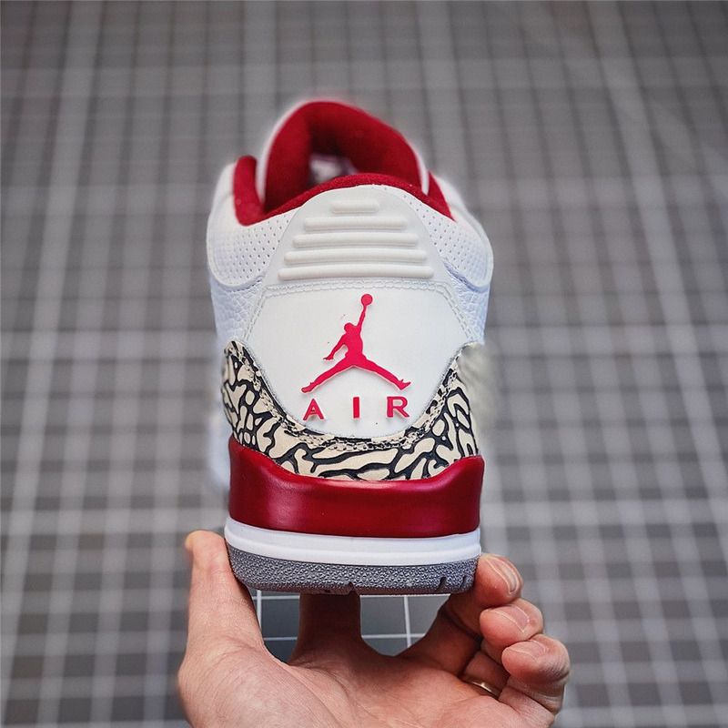 Air Jordan 3 Retro