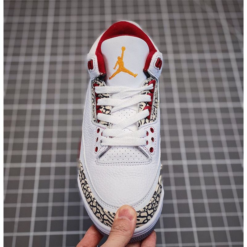Air Jordan 3 Retro