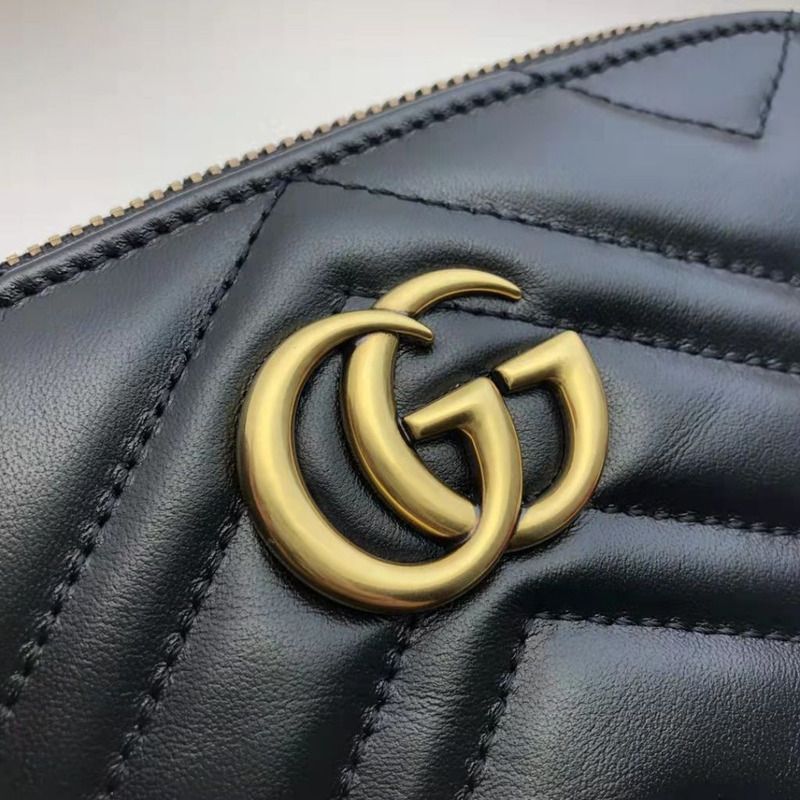G*u*i gg marmont cosmetic case
