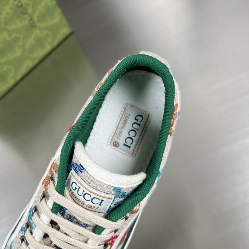 G*u*i 1977 tennis sneaker