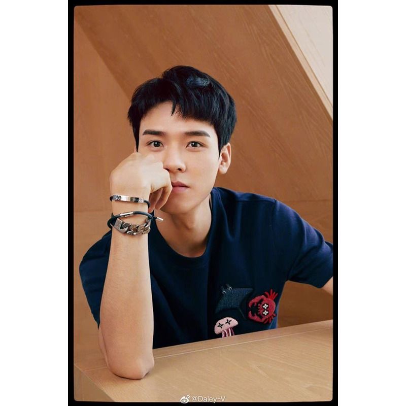 LV MONOCHAIN REVERSO BRACELET