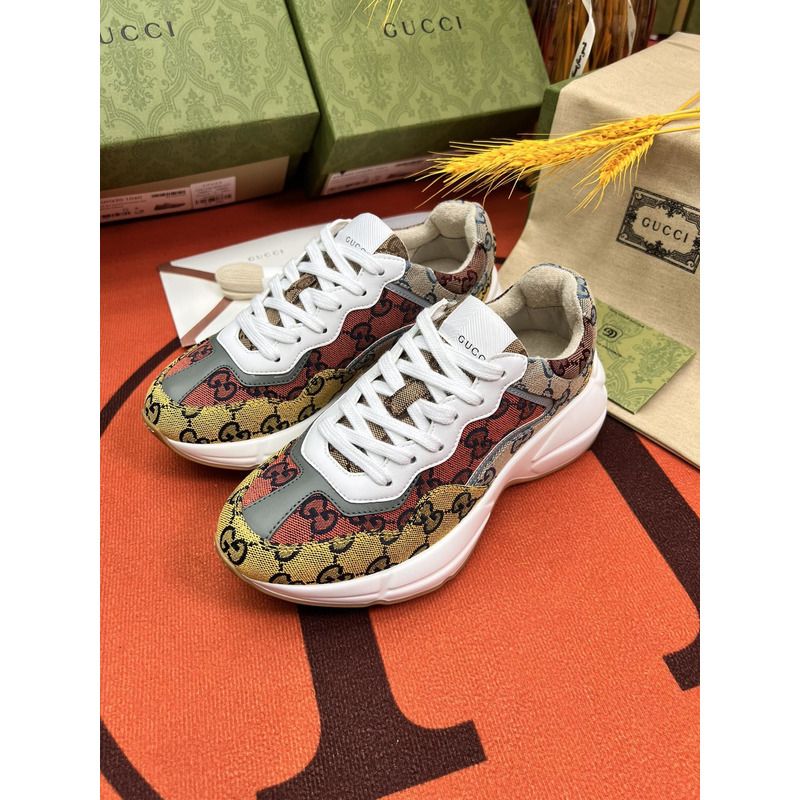 g*u*i rhyton gg-S*p*e canvas trainers beige/ebony