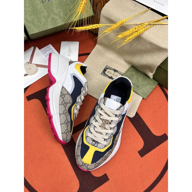 g*u*i rhyton gg-S*p*e canvas trainers beige/blue