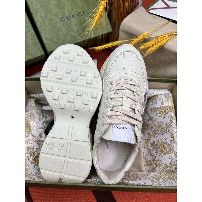 G*u*i rhyton starwberry (w)