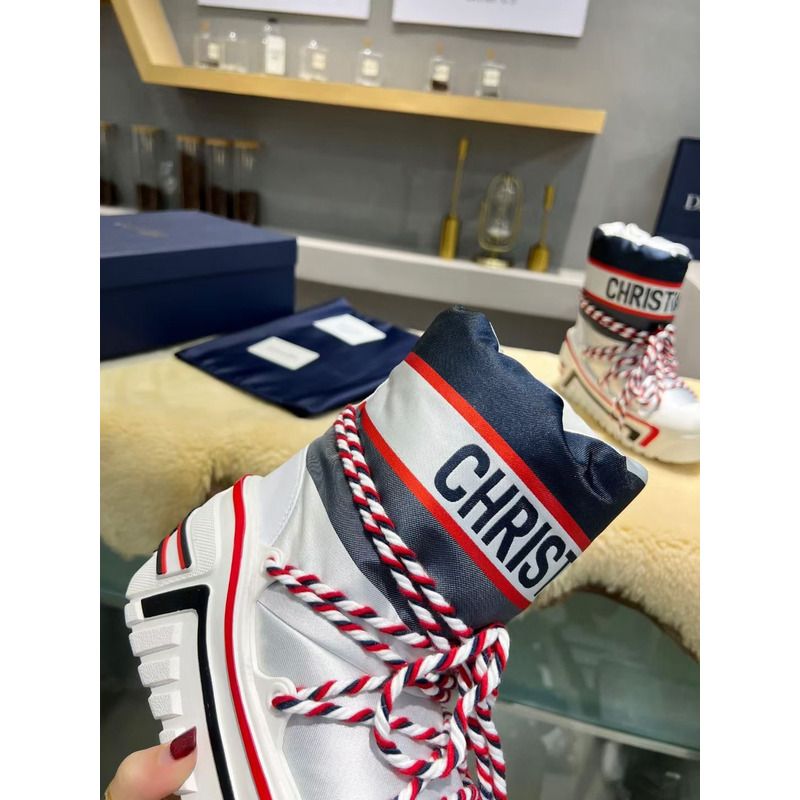 D*or alps snow ankle boot shinny white