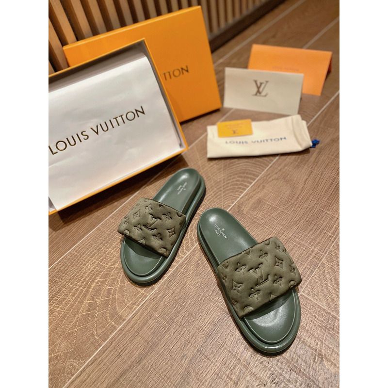 LV POOL PILLOW GREEN SLIDES