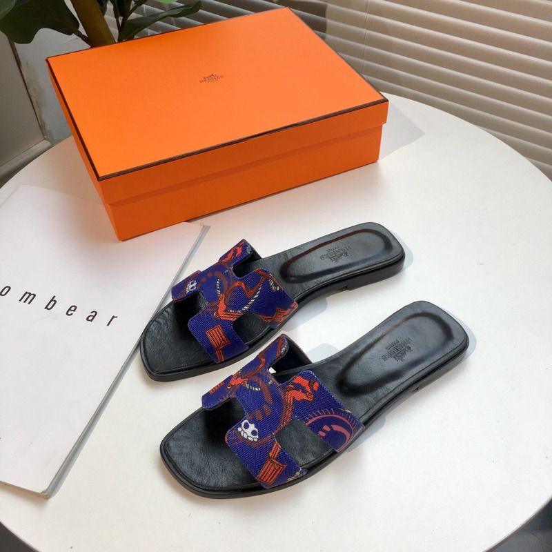 H**mes blue-red pattern oran sandals