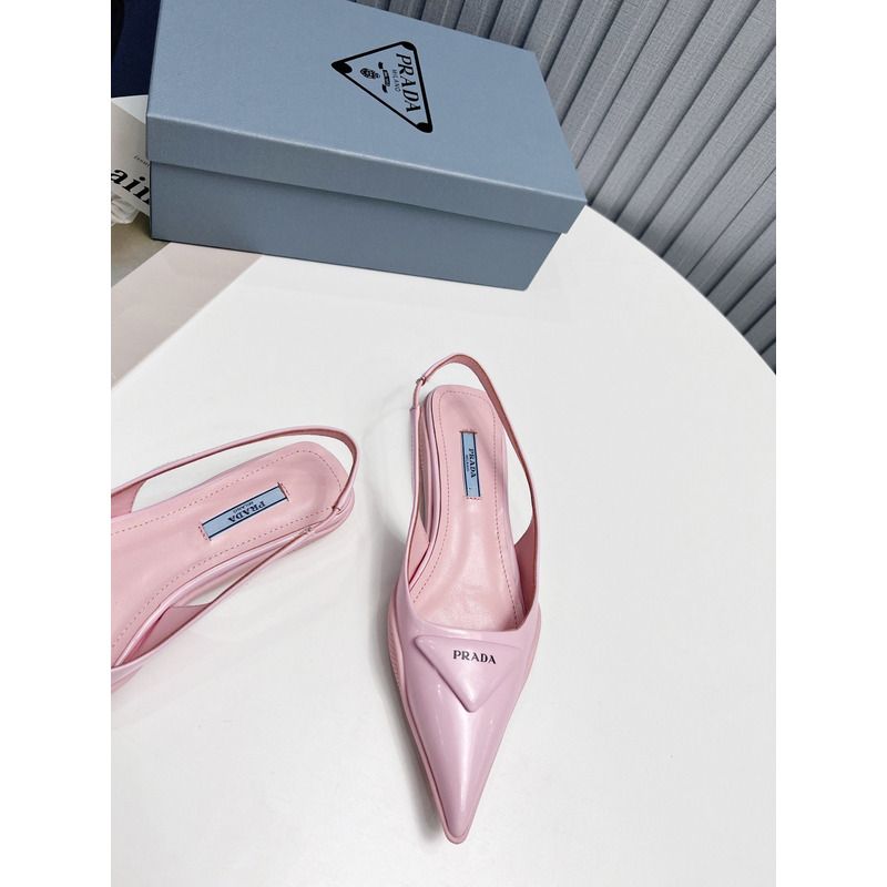 Pra*a leather flat sandals pink