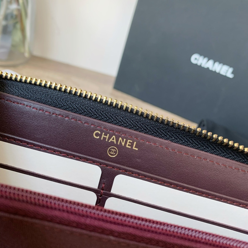 Ch*el classic long zipped wallet gold tone metal black