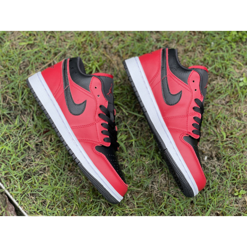 Air Jordan 1 Low Reverse Bred Pebbled Swoosh Sneaker Gym Red/Black-White