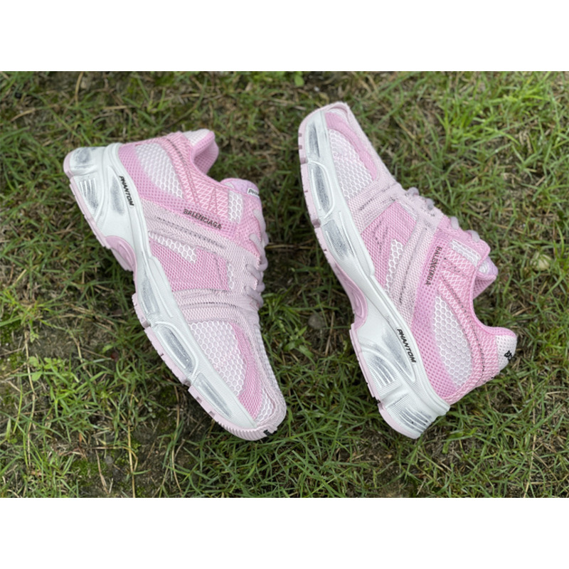 Ba*len*cia*ga phantom sneaker in pink