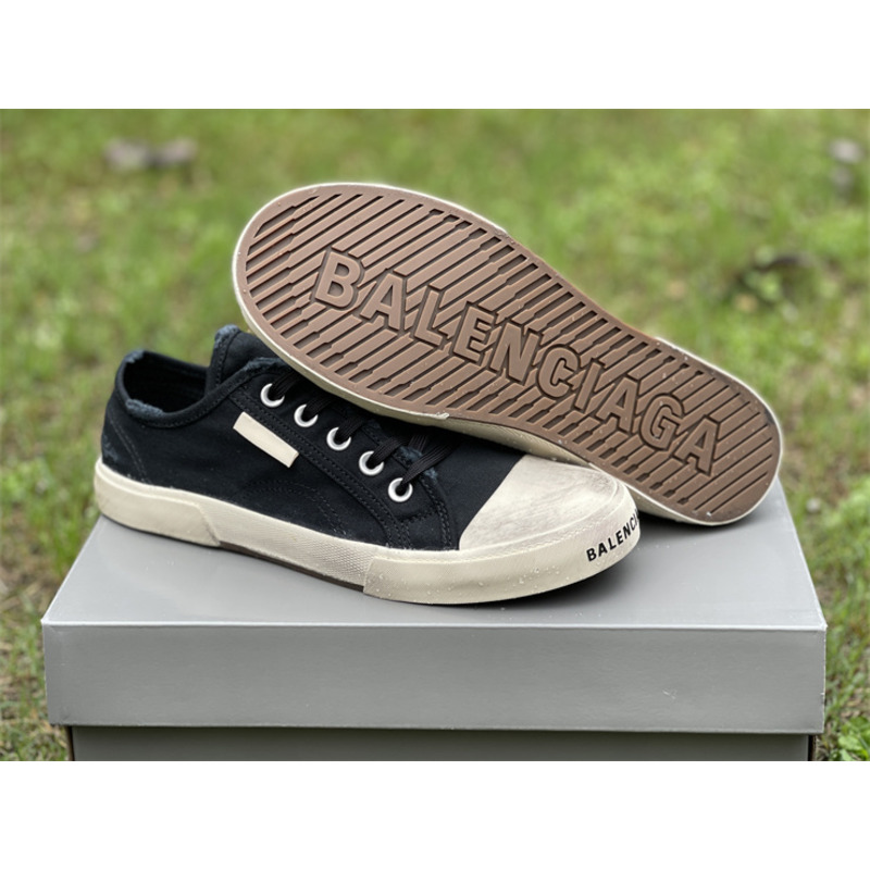 Ba*len*cia*ga paris mid destroyed sneaker black