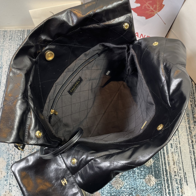 Ch*el 22 handbag shiny calfskin gold-tone & metal black