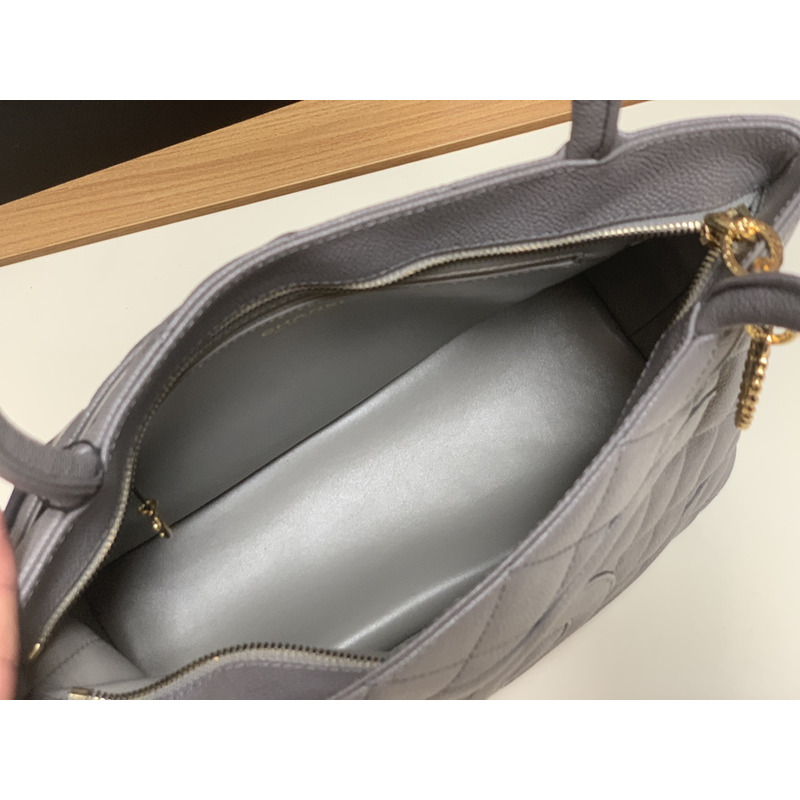 Ch*el medallion tote bag ghw caviar skin leather grey