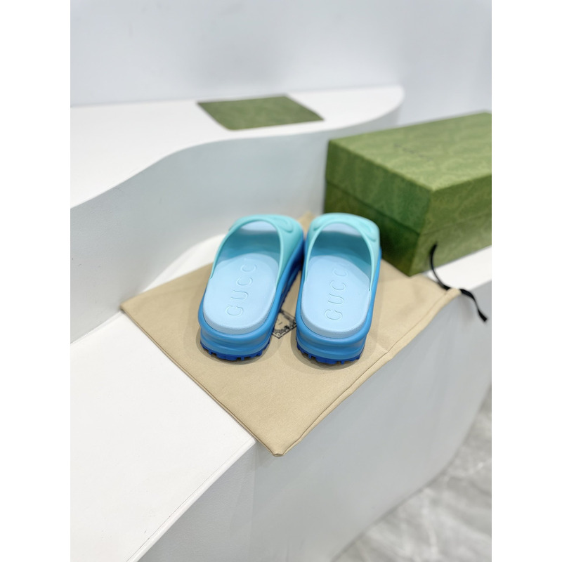 G*u*i miami interlocking g platform sandals light blue