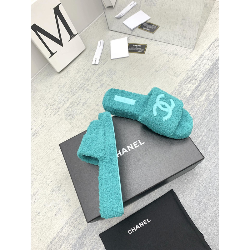 Ch*el lamb down fabric mules green