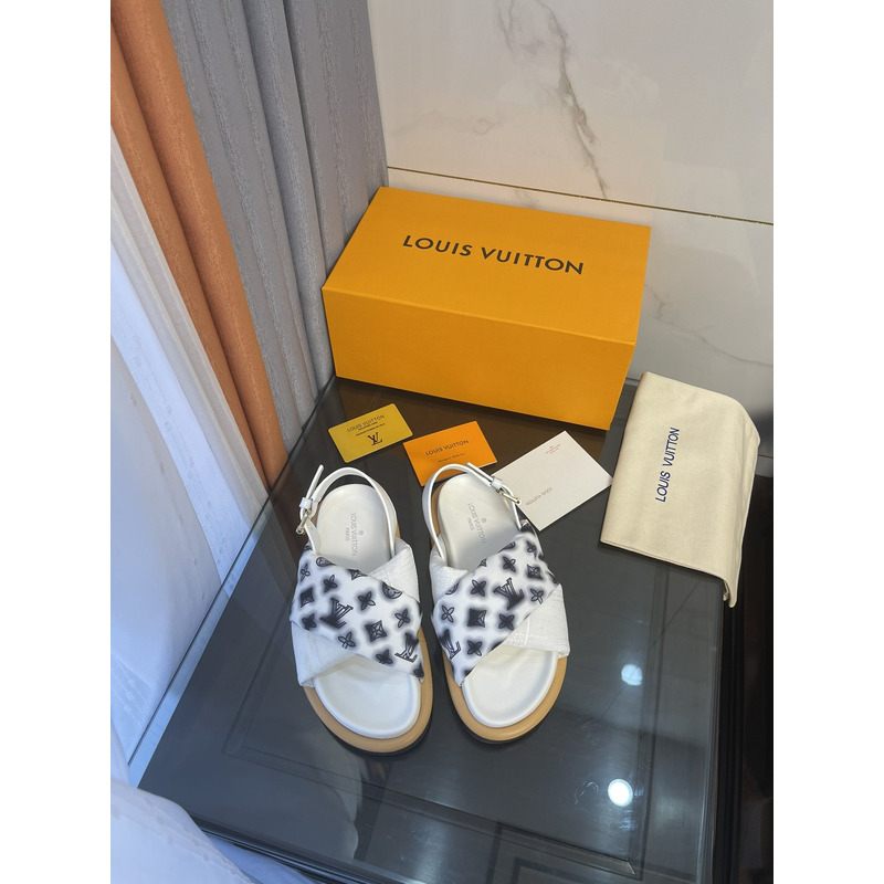 l**is V*t*n flat comfort sandal for summer white