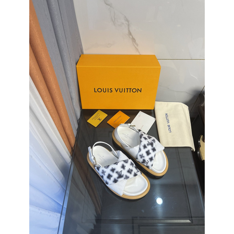 l**is V*t*n flat comfort sandal for summer white