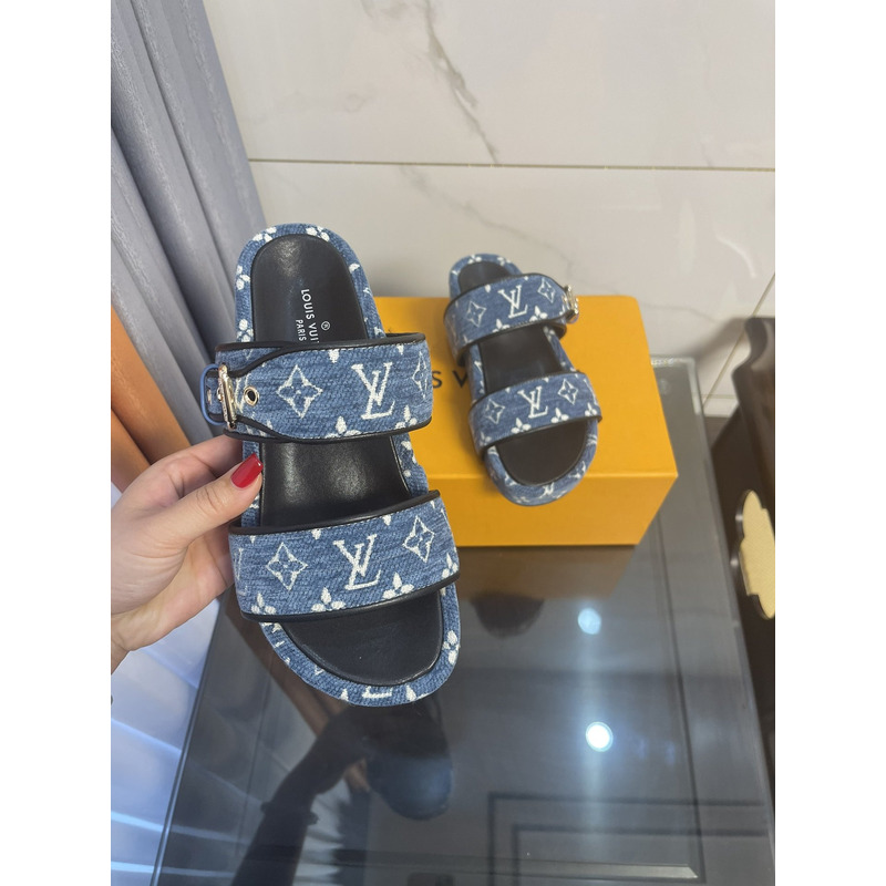 l**is V*t*n jumbo flatform printing mule light blue