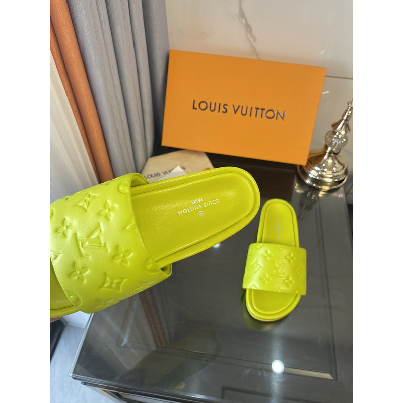 l**is V*t*n jumbo flatform mule yellow