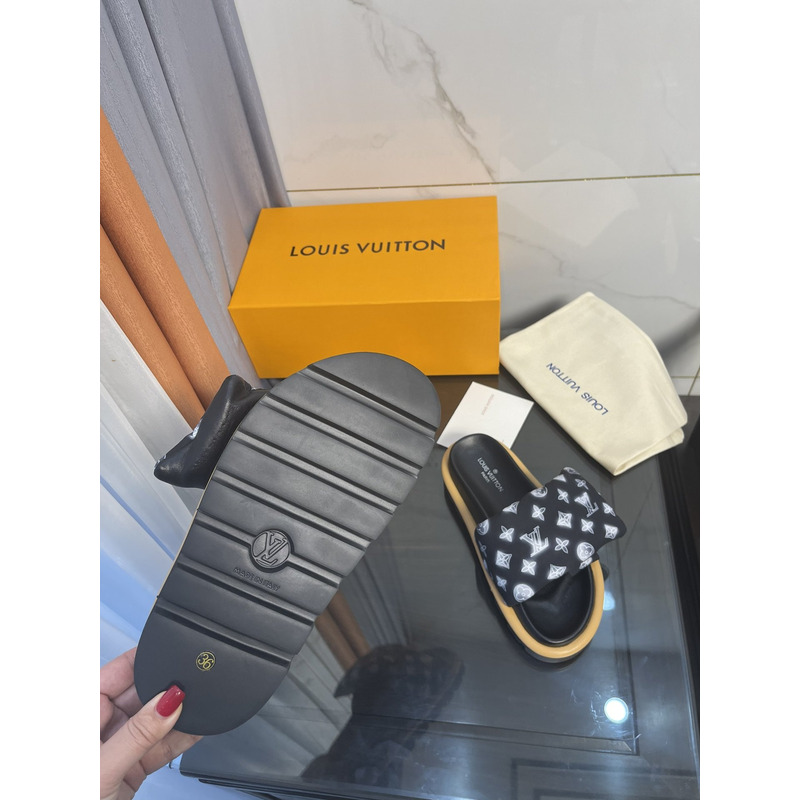 l**is V*t*n pool pillow comfort mule black