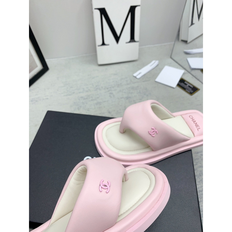 Ch*el thong sandals pink