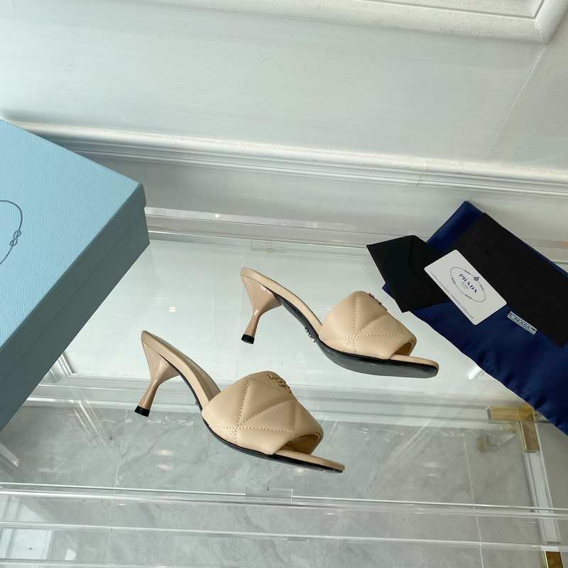 Pra*a quilted nappa leather heeled sandals beige