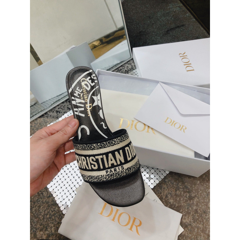 D*or jacquard embroidered sandals