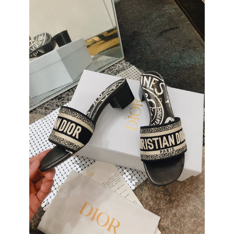 D*or jacquard embroidered sandals