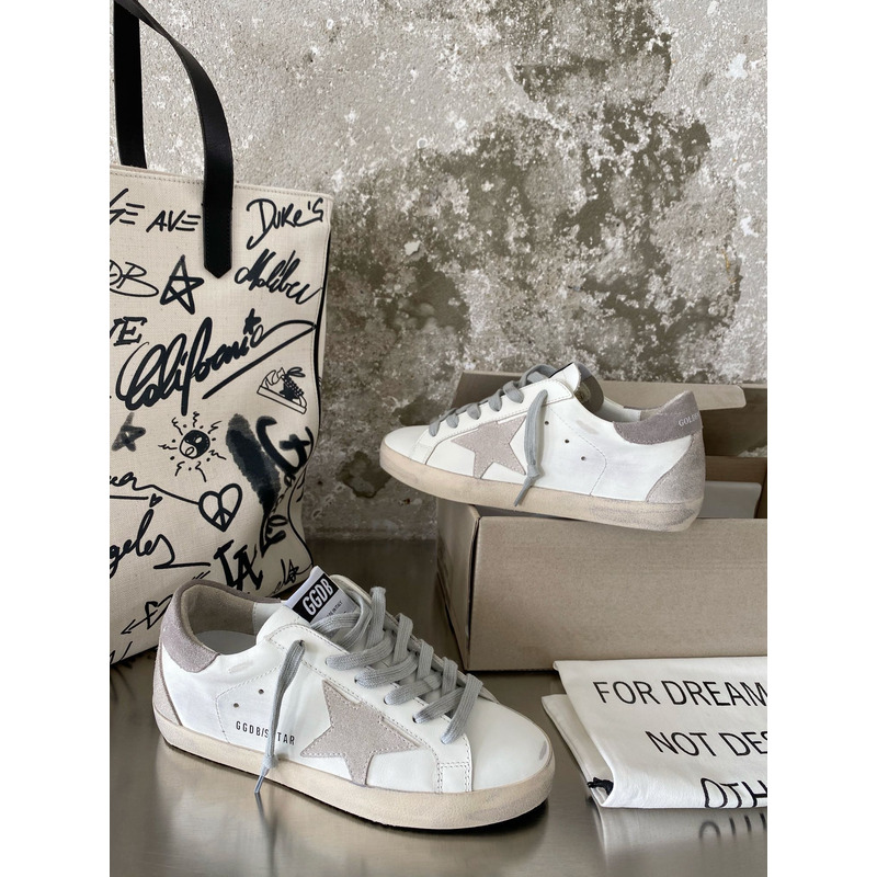 golden goose men’s S*per-star sneakers with suede star and grey heel tab