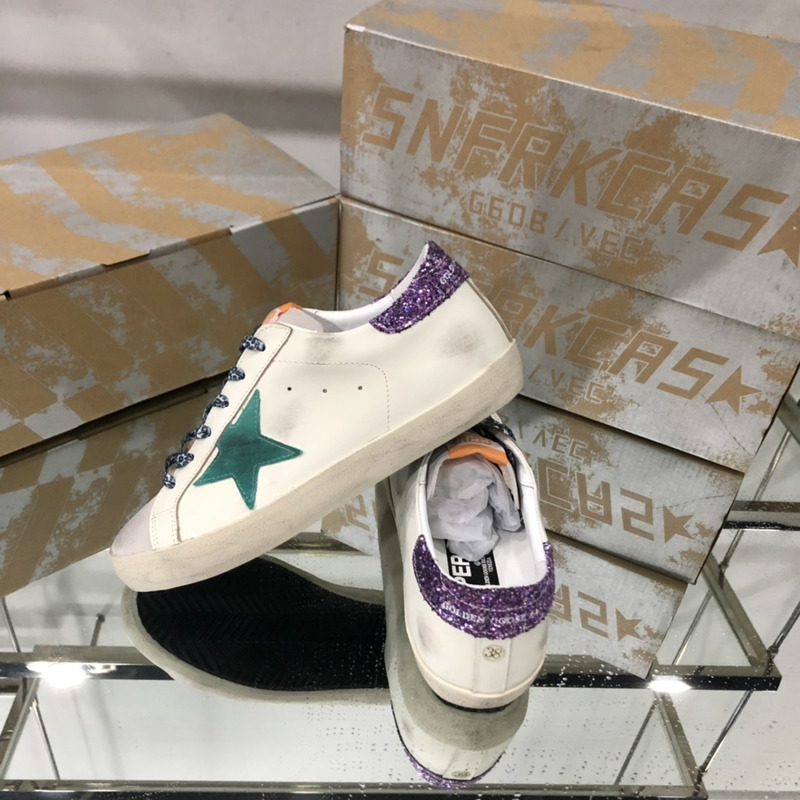 golden goose S*per-star sneakers white S*per-star sneakers with glittery purple rear
