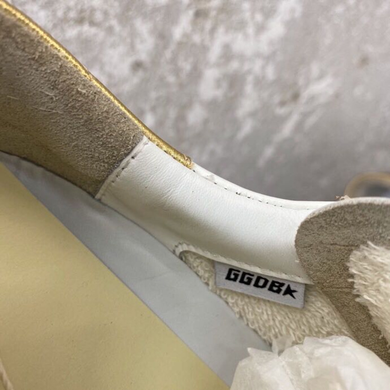 golden goose S*per-star sneakers with leopard print and golden heel tab