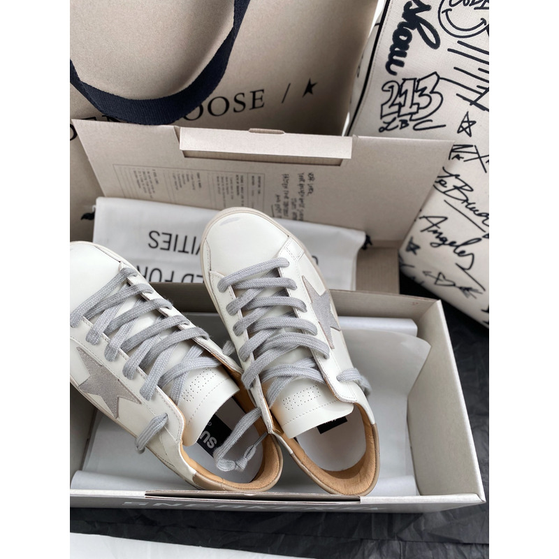 golden goose men’s S*per-star sneakers with suede star and camel heel tab