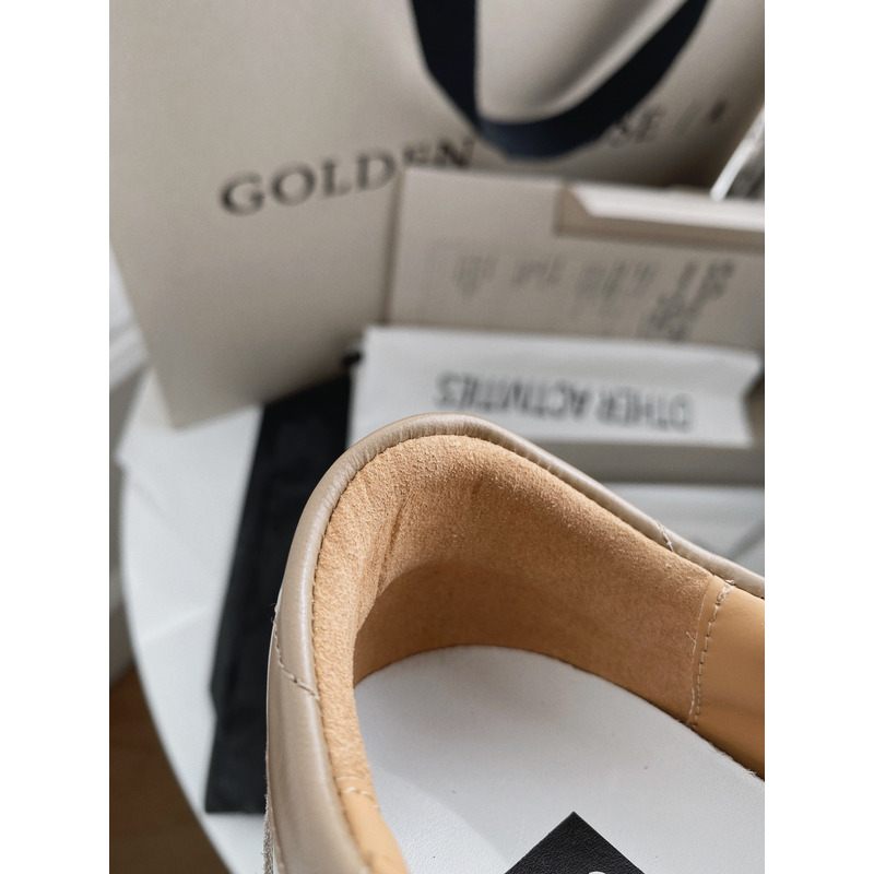 golden goose men’s S*per-star sneakers with suede star and camel heel tab
