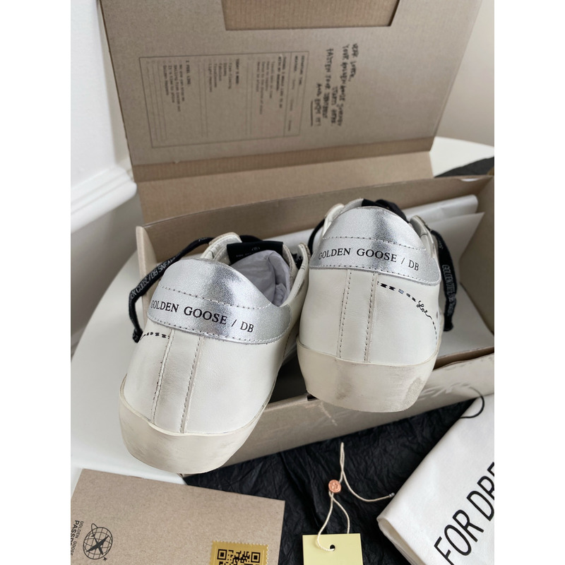 golden goose S*perstar leather sneakers with black laces