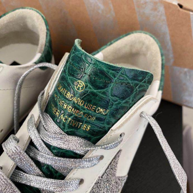 golden goose S*per-star sneakers with grey star