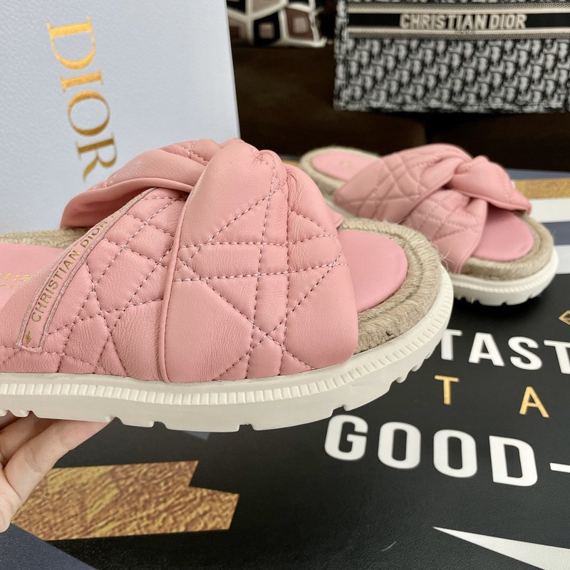 D*or dtwist-slipper leather with cannage motif pink