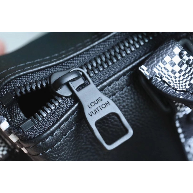 l**is V*t*n city keepall black