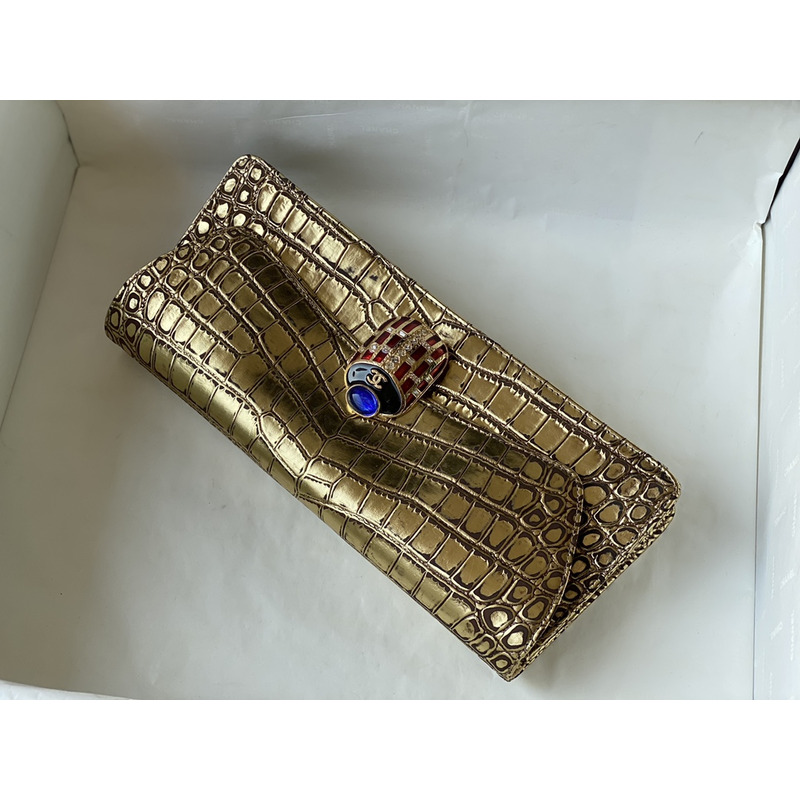 Ch*el 19 beetle handbag series imported italian calfskin embossed crocodile pattern