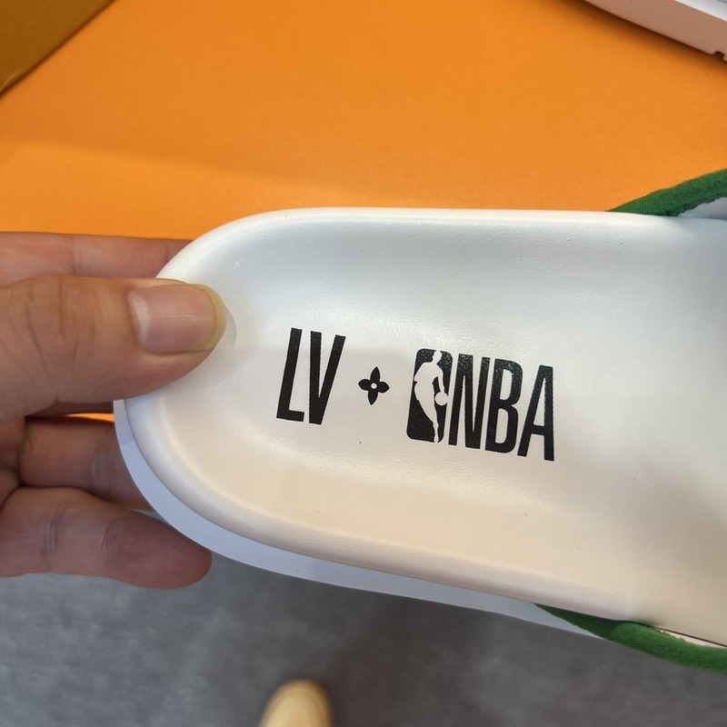 l**is V*t*n x nba trainer green & white