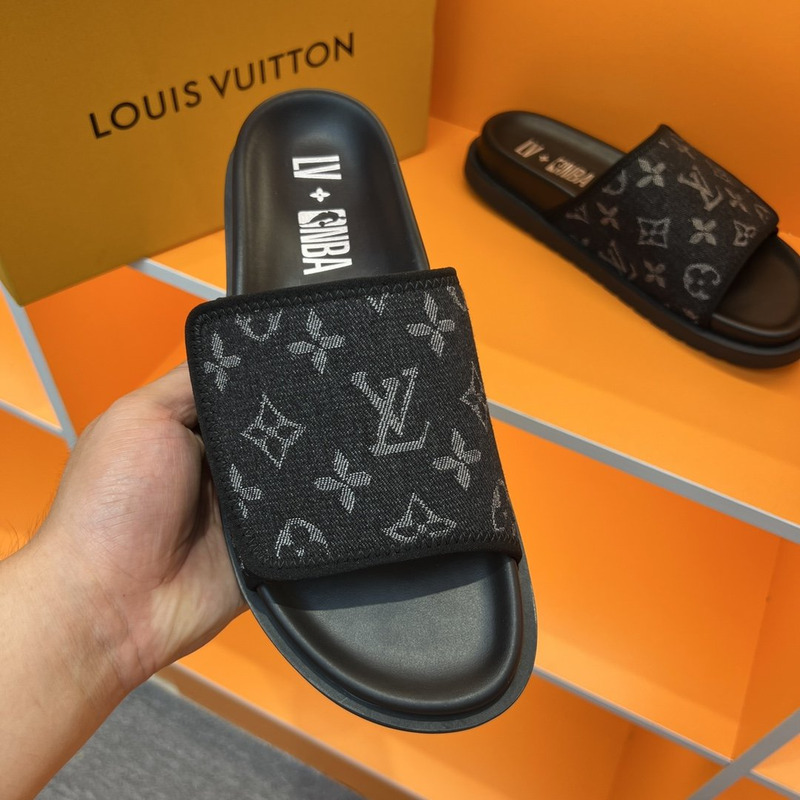 l**is V*t*n x nba miami mule black