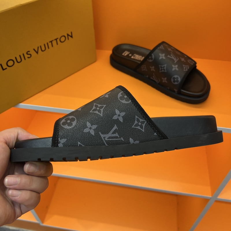 l**is V*t*n x nba miami mules black