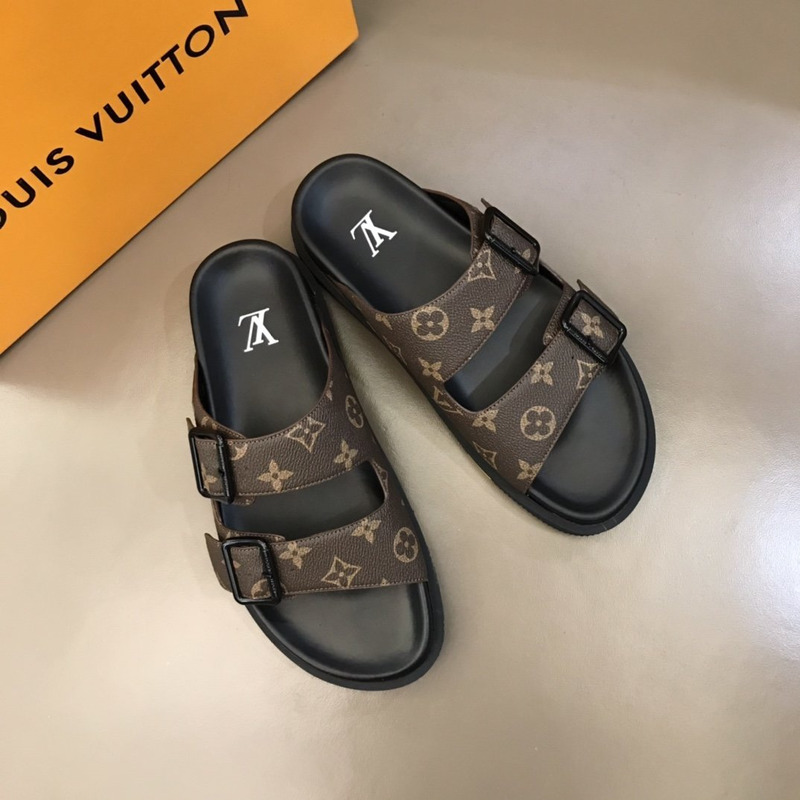 l**is V*t*n trainer mule brown