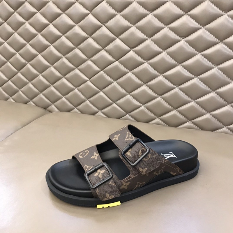 l**is V*t*n trainer mule brown