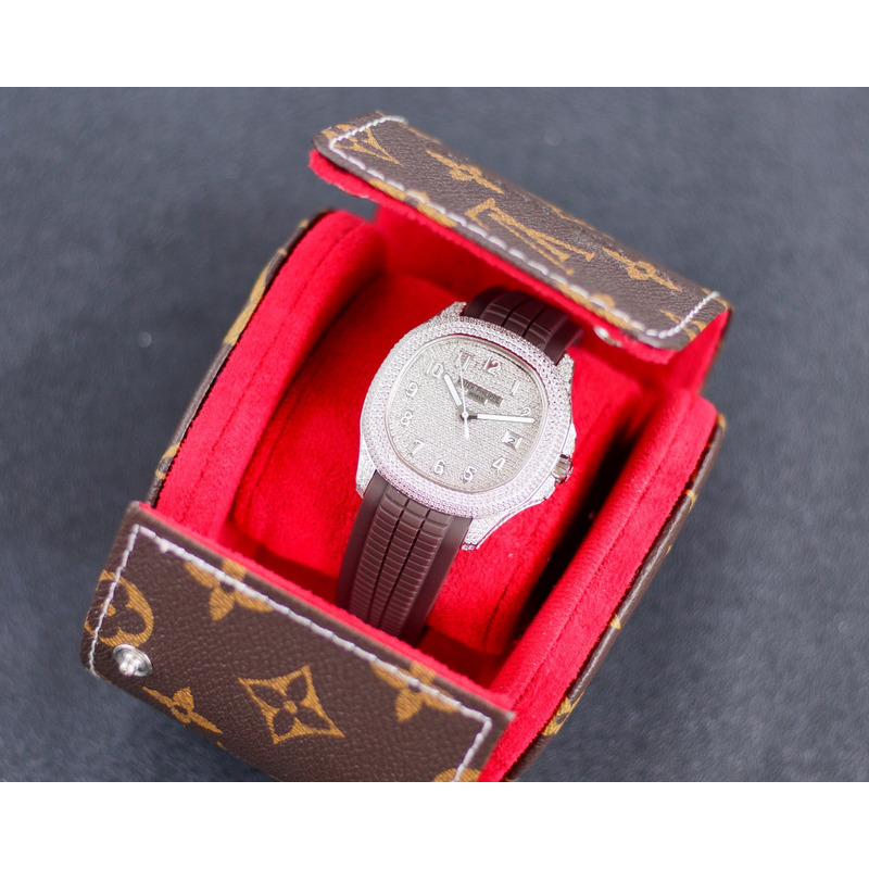 Patek Philippe AQUANAUT 5167A