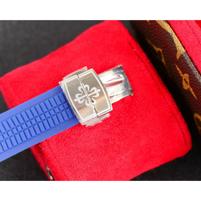 Patek Philippe Blue 5168G - AQUANAUT