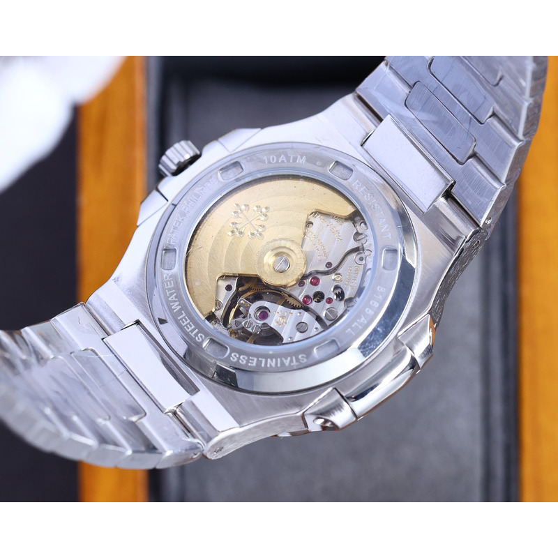 patek philippe nautilus 5711 white/black emerald Di*m*nds