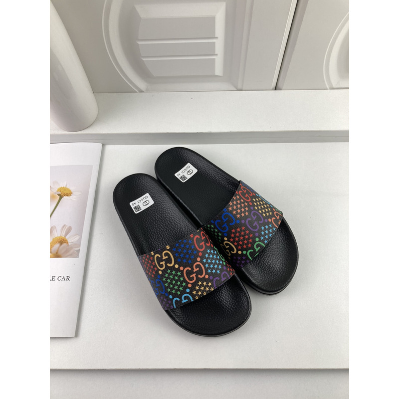 G*u*i leisure flip flop flat shoes